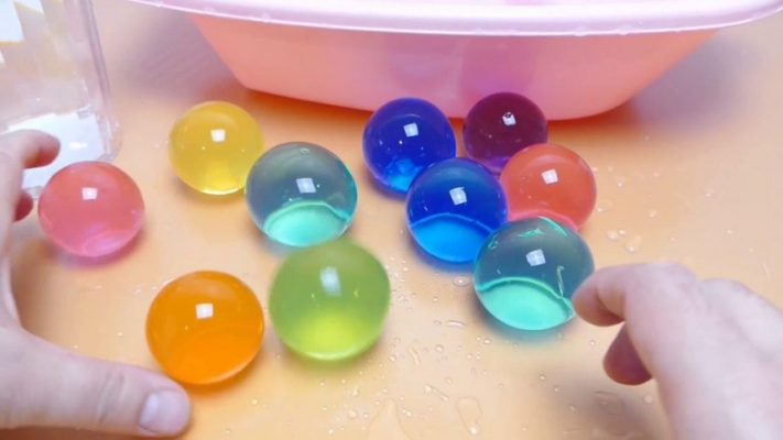 Hạt nhựa nở - đồ chơi trẻ em gây ung thư